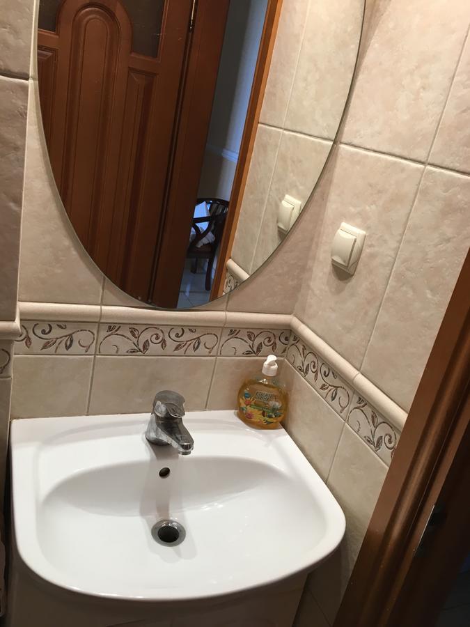 Beautiful Apartment In The Center Of 文尼察 外观 照片