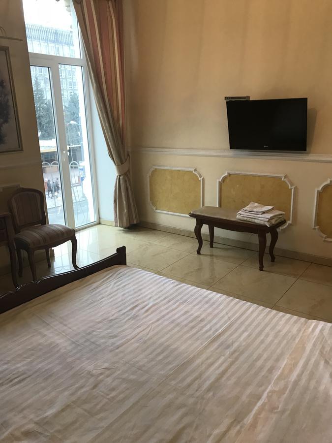 Beautiful Apartment In The Center Of 文尼察 外观 照片
